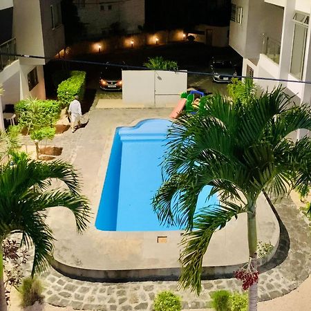 Ibiza Apartment - 150M From The Beach Flic en Flac Exterior foto