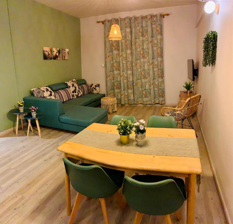 Ibiza Apartment - 150M From The Beach Flic en Flac Exterior foto